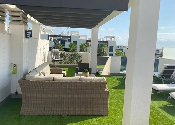 Luxury Penthouse With Private Rooftop Terrace, Pool, Punta Prima, Torrevieja Torrevieja