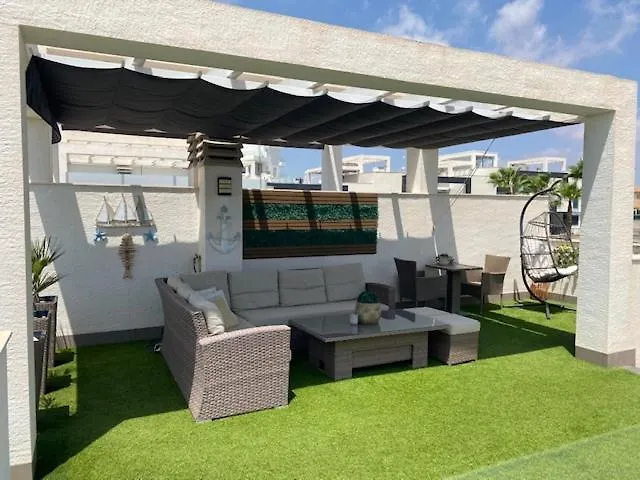 Luxury Penthouse With Private Rooftop Terrace, Pool, Punta Prima, Torrevieja *