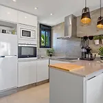 Luxury Penthouse With Private Rooftop Terrace, Pool, Punta Prima, Torrevieja * Torrevieja