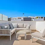 Luxury Penthouse With Private Rooftop Terrace, Pool, Punta Prima, Torrevieja Lejlighed