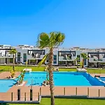 Lejlighed Luxury Penthouse With Private Rooftop Terrace, Pool, Punta Prima, Torrevieja *