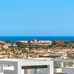 Luxury Penthouse With Private Rooftop Terrace, Pool, Punta Prima, Torrevieja Lejlighed Torrevieja
