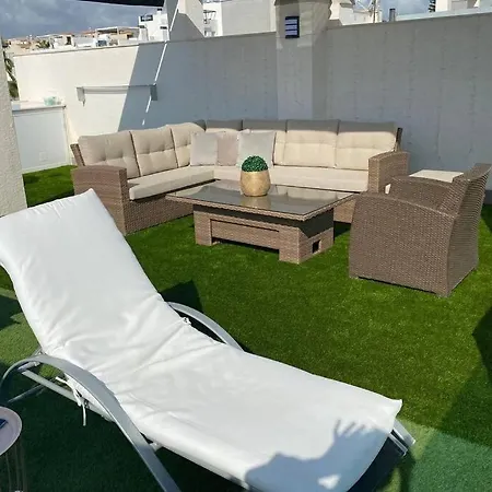 Luxury Penthouse Oasis Viii Orihuela Punta Prima 公寓 *