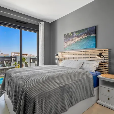 Luxury Penthouse With Private Rooftop Terrace, Pool, Punta Prima, Torrevieja Torrevieja