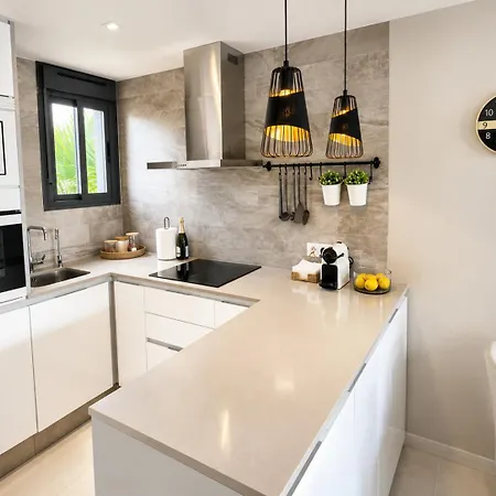 Luxury Penthouse With Private Rooftop Terrace, Pool, Punta Prima, Apartment