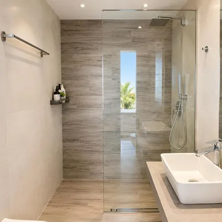 Luxury Penthouse With Private Rooftop Terrace, Pool, Punta Prima, Apartment *