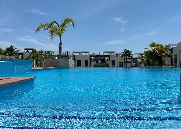 Lägenhet Luxury Penthouse With Private Rooftop Terrace, Pool, Punta Prima, Torrevieja Torrevieja