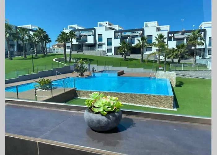 Luxury Penthouse With Private Rooftop Terrace, Pool, Punta Prima, Torrevieja Torrevieja