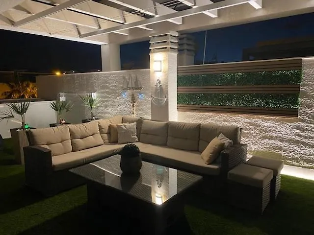 Luxury Penthouse With Private Rooftop Terrace, Pool, Punta Prima, Torrevieja Lägenhet *